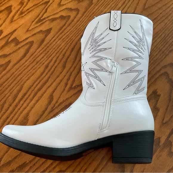 NWOT Liliana Pull-On Mid-Calf Chunky Heel Cowboy Boots, Women’s Sz 7.5 - Picture 3 of 9